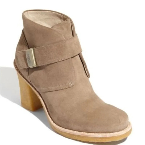 UGG Brienne Suede Ankle Boot - Picture 1 of 10